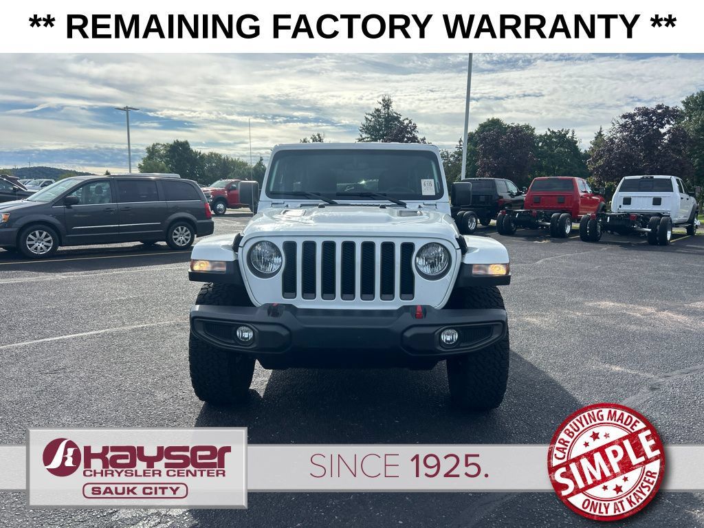 Used 2023 Jeep Wrangler Unlimited Rubicon w/ Cold Weather Group AWD/4WD image 3