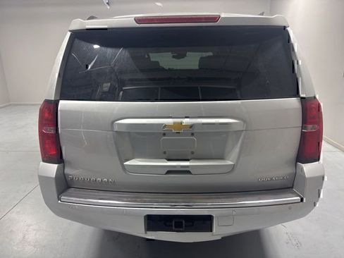 Used 2020 Chevrolet Suburban Premier RWD image 7