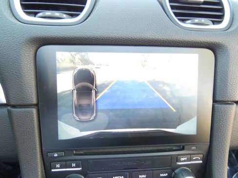 Used 2017 Porsche 718 Boxster S image 45