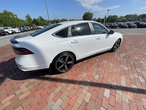 Certified 2024 Honda Accord Sport image 36