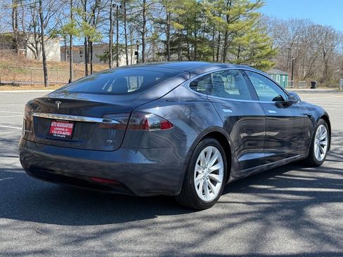 Used 2018 Tesla Model S 75D image 5