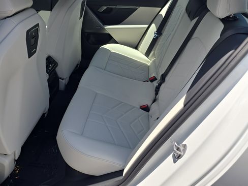 New 2026 BMW 530i xDrive w/ M Sport Package image 16