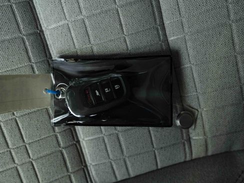 Used 2026 Honda HR-V LX image 44