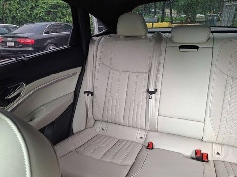 Used 2024 Audi Q8 e-tron Prestige AWD/4WD image 12