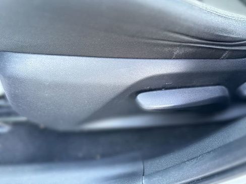 Used 2024 Toyota RAV4 LE FWD image 21