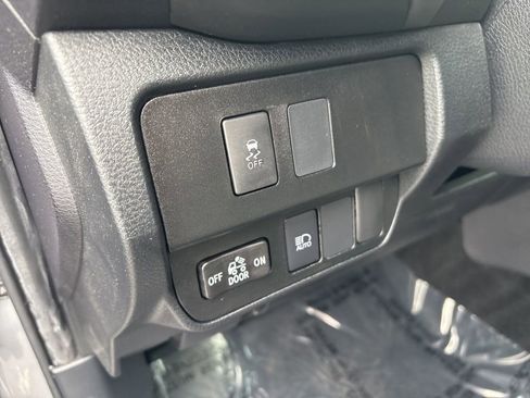 Used 2021 Toyota Tacoma SR5 RWD image 21
