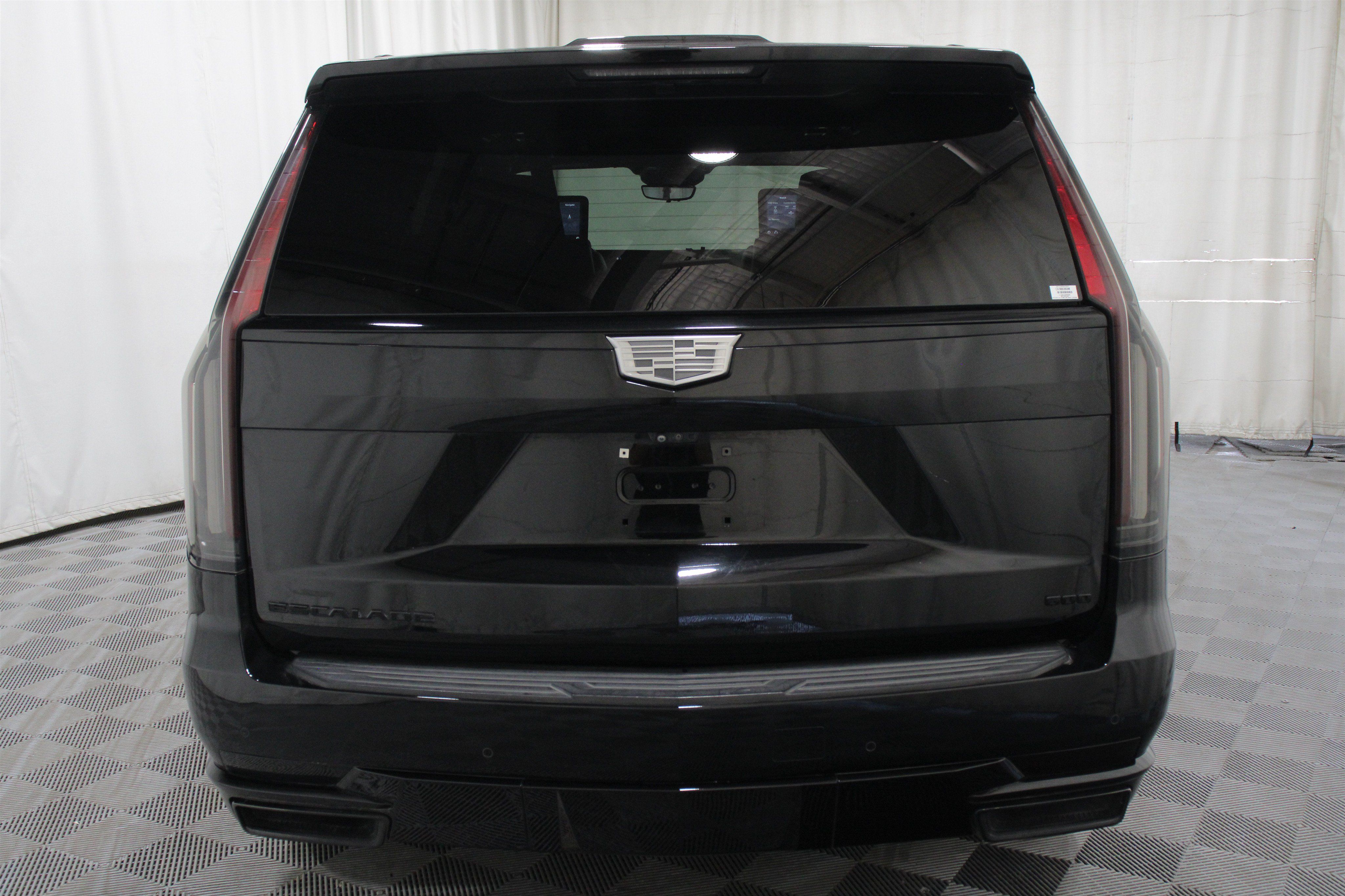 Used 2021 Cadillac Escalade Sport Platinum AWD/4WD image 37