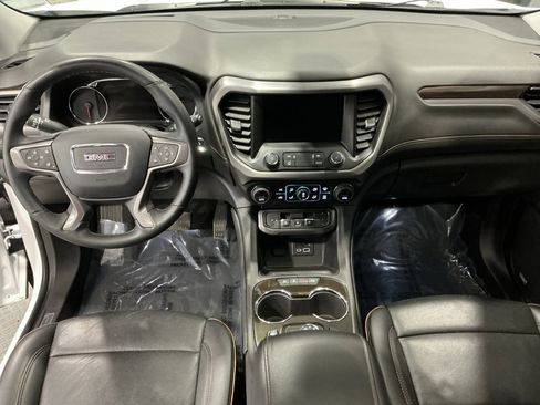 Used 2023 GMC Acadia AT4 w/ Technology Package image 29