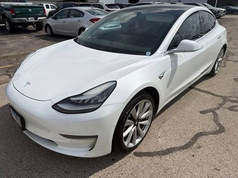 Used 2020 Tesla Model 3 RWD image 2