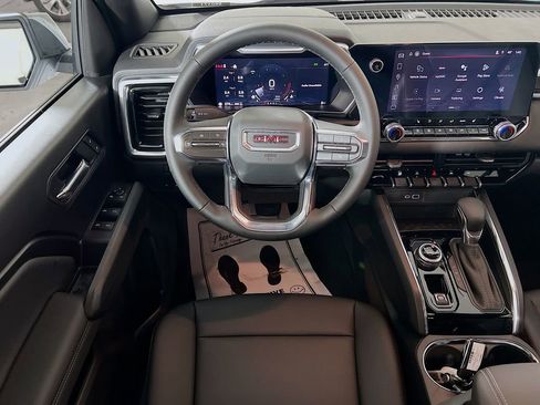 New 2026 GMC Canyon Elevation image 17