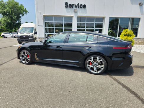 Used 2019 Kia Stinger GT image 9
