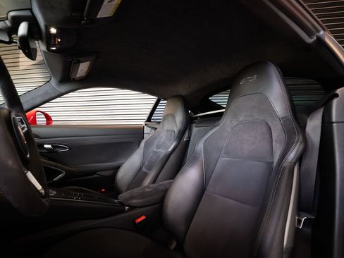 Certified 2018 Porsche 718 Cayman GTS RWD image 17