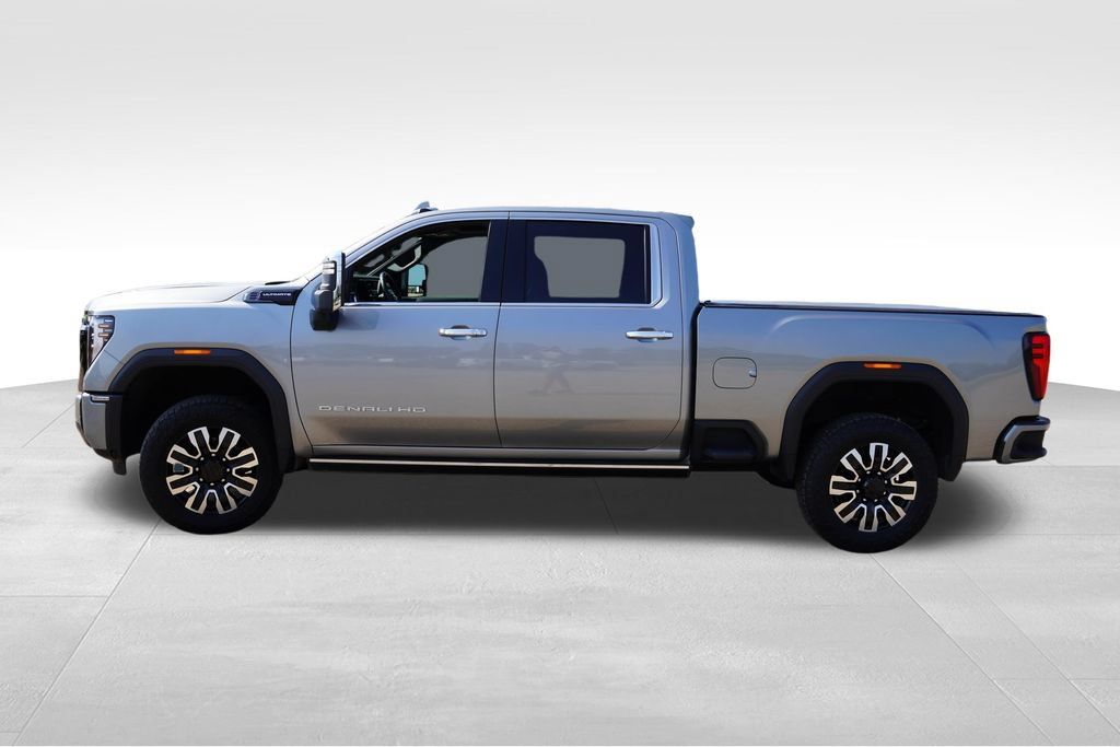 Certified 2025 GMC Sierra 3500 Denali Ultimate AWD/4WD image 9