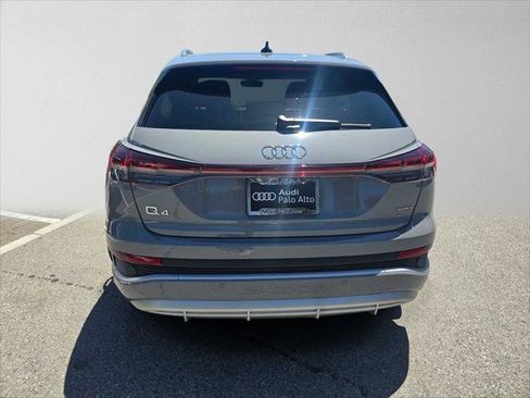 Used 2023 Audi Q4 e-tron Premium Plus w/ Premium Plus AWD/4WD image 4