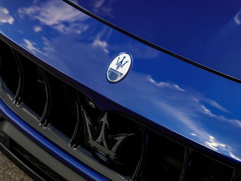Used 2023 Maserati Grecale Modena AWD/4WD image 46