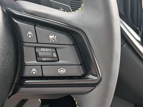 Certified 2025 Subaru Ascent Bronze Edition w/ Onyx Package AWD/4WD image 25