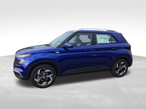 New 2026 Hyundai Venue SEL FWD image 4