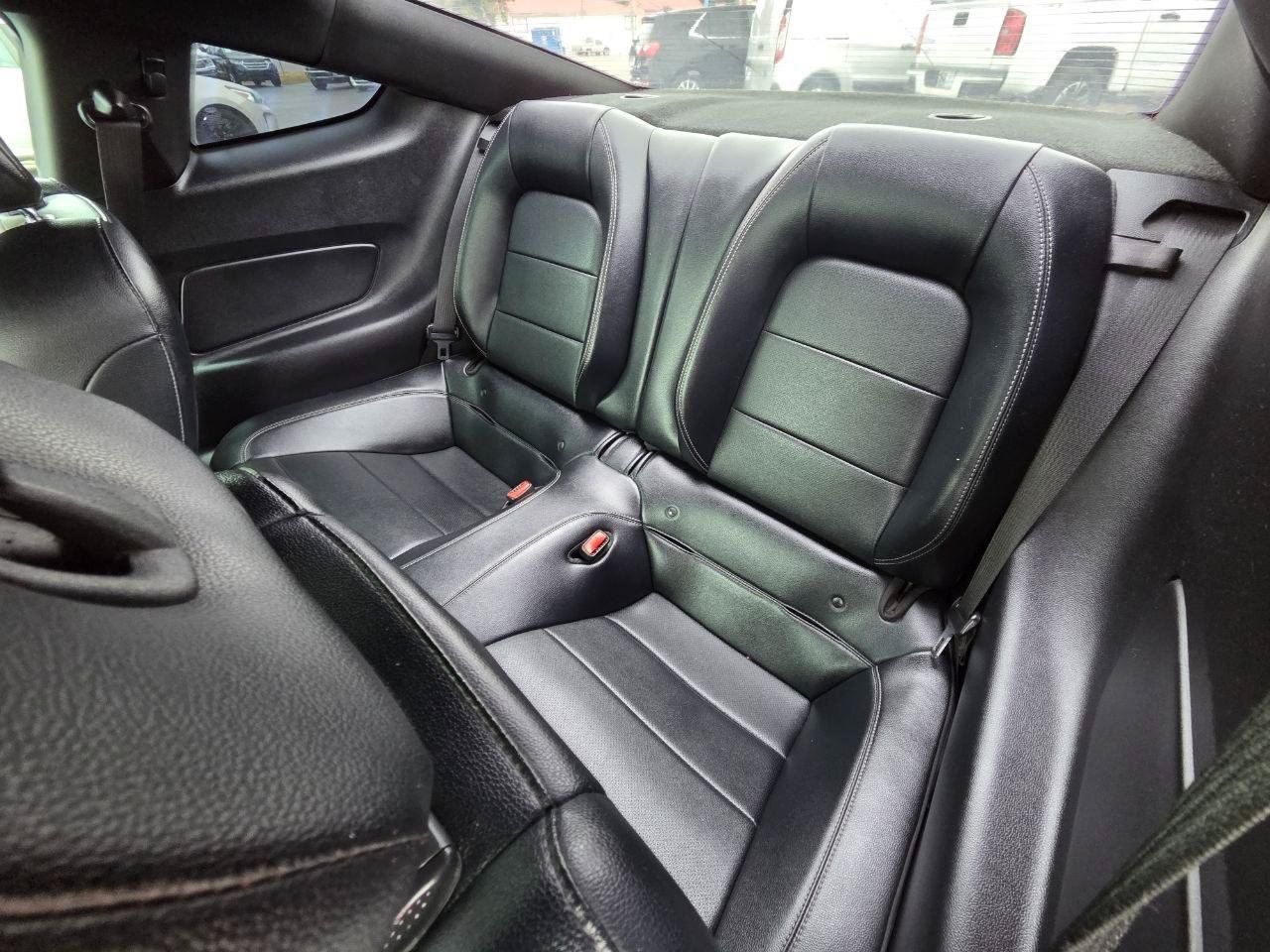 Used 2016 Ford Mustang Premium RWD image 13
