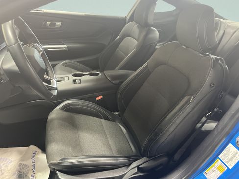 Used 2024 Ford Mustang Coupe RWD image 11