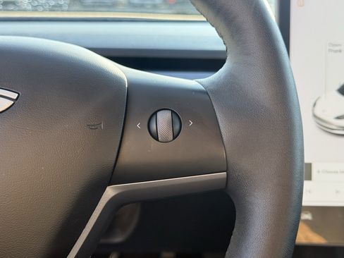 Used 2022 Tesla Model 3 Long Range image 15