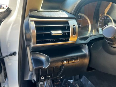 Used 2016 Lexus IS 350 w/ Premium Package image 22