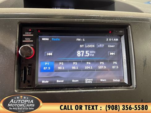 Used 2012 Toyota Sienna XLE w/ Entertainment Pkg FWD image 22