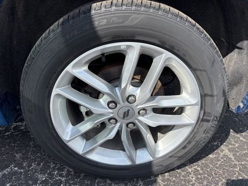 Used 2024 Dodge Durango GT AWD/4WD image 27