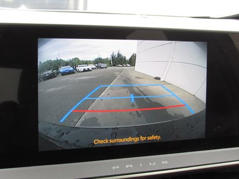 Certified 2024 Toyota Prius Prime FWD image 31