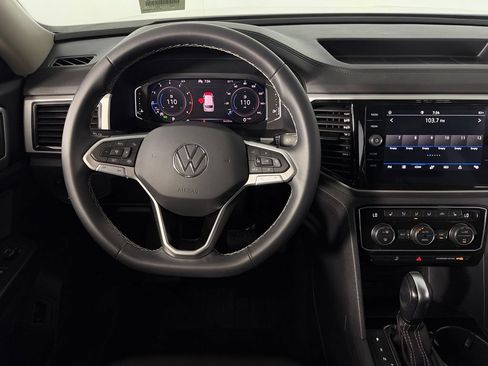 Used 2023 Volkswagen Atlas SE w/ Black Wheel Package FWD image 14