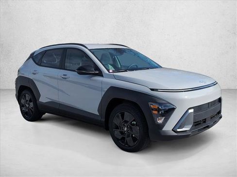 Used 2026 Hyundai Kona SEL Sport FWD image 7