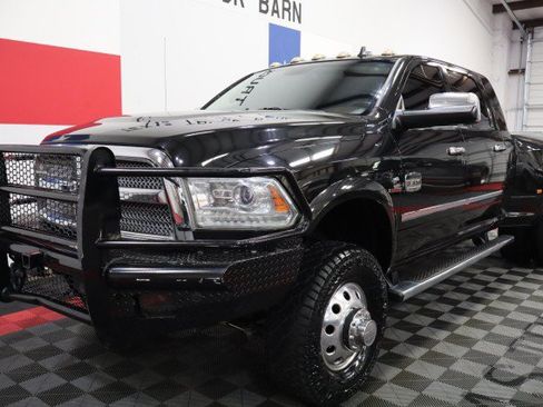 Used 2017 RAM 3500 Laramie Longhorn w/ Cold Weather Group AWD/4WD image 3