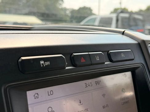 Used 2020 Ford Expedition XLT w/ Equipment Group 202A RWD image 28