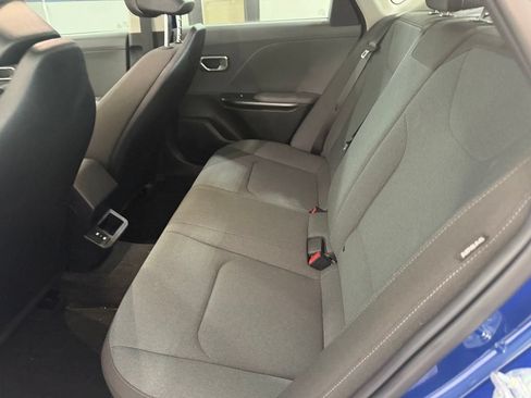 Used 2025 Kia K4 FWD image 17
