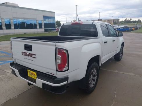 Used 2022 GMC Canyon AT4 w/ Trailering Package AWD/4WD image 3