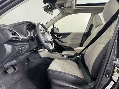 Certified 2024 Subaru Forester Premium AWD/4WD image 4