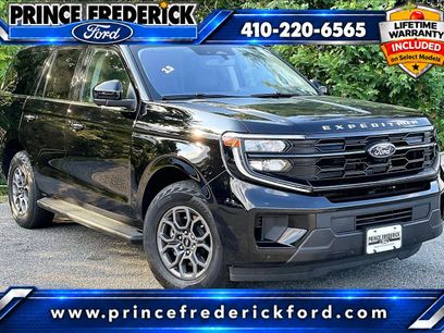 Used 2025 Ford Expedition Active