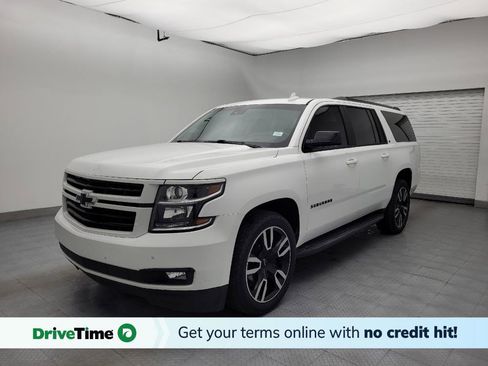 Used 2018 Chevrolet Suburban LT w/ Luxury Package image 1