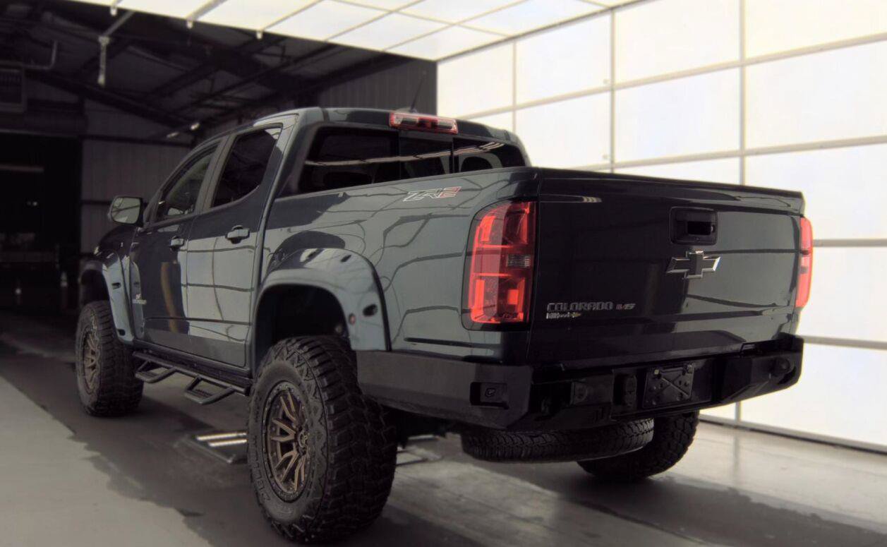 Used 2020 Chevrolet Colorado ZR2 AWD/4WD image 3