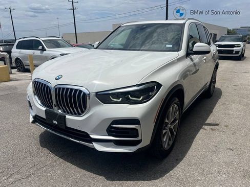 Used 2023 BMW X5 xDrive40i w/ Premium Package AWD/4WD image 1