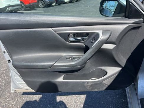 Used 2018 Nissan Altima 2.5 S w/ S Convenience Package image 24