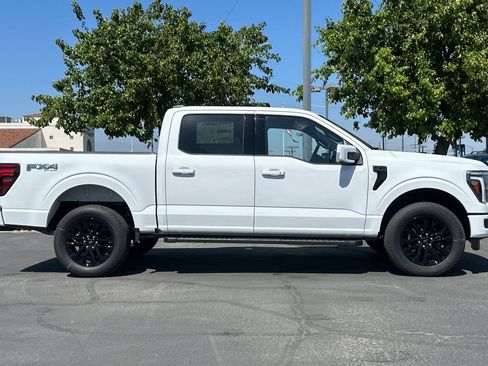 New 2026 Ford F150 Lariat w/ Equipment Group 501A Mid image 3