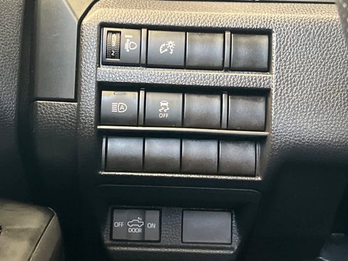 Certified 2025 Toyota Tacoma SR image 26