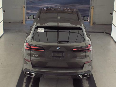 Used 2025 BMW X5 xDrive40i w/ Executive Package image 5