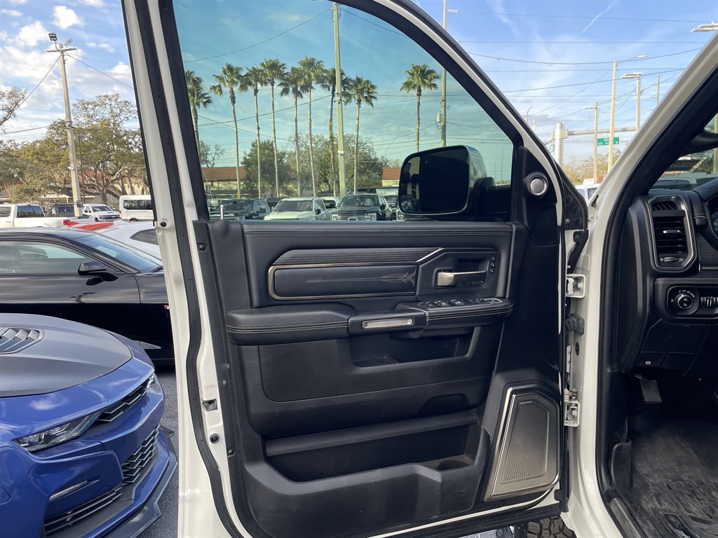 Used 2019 RAM 3500 Limited AWD/4WD image 40