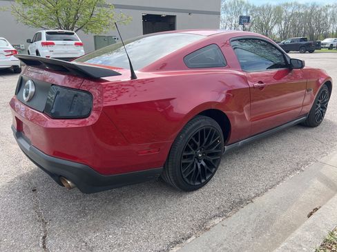 Used 2012 Ford Mustang GT Premium image 5