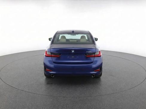 Used 2023 BMW 330i Sedan w/ Driving Assistance Package RWD image 7