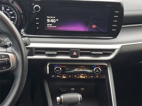 Used 2024 Kia K5 GT-Line image 12