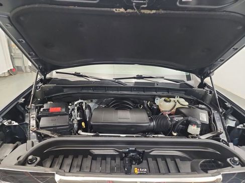 Used 2019 GMC Sierra 1500 SLE w/ SLE Value Package image 21