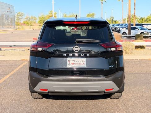 Certified 2022 Nissan Rogue SV w/ SV Premium Package FWD image 5
