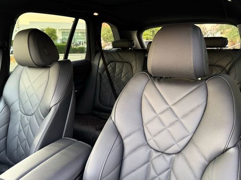New 2026 BMW X5 sDrive40i image 21